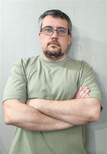 Евгений Лезин